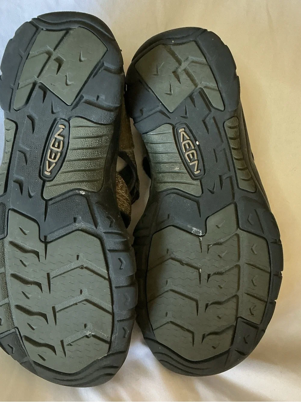 KEEN Olive Green Men’s Closed-Toe Sport Sandals